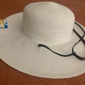 Columbia  Global Adventures packable hat